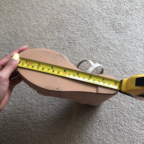 Boohoo Cream Wedges - Picture 4 of 4